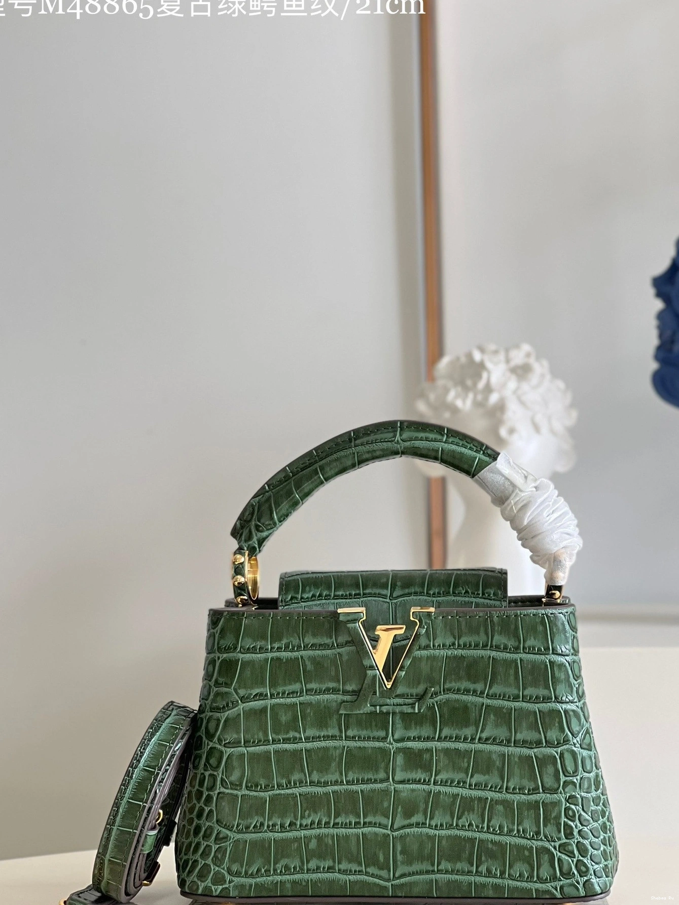 CAPUCINES LOUIS VUITTON MINI 0708